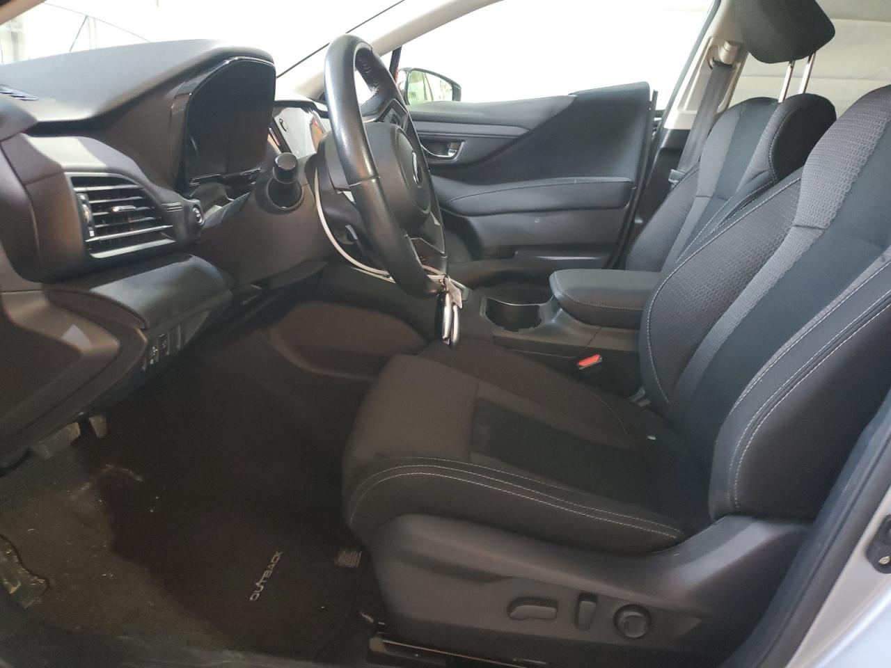 2021 Subaru Outback Premium VIN: 4S4BTADC2M3215776 Lot: 85545255