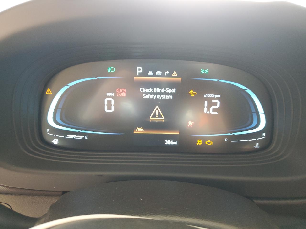 2025 Hyundai Venue Sel VIN: KMHRC8A33SU409381 Lot: 84897665