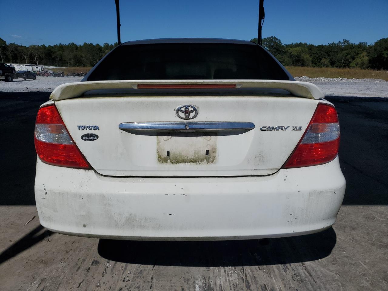 2002 Toyota Camry Le VIN: 4T1BE32KX2U056142 Lot: 84725525