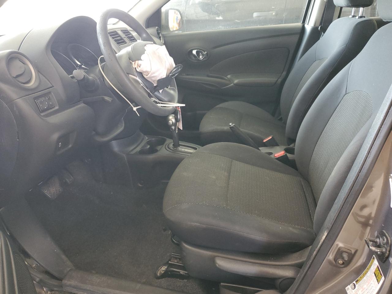 2013 Nissan Versa S VIN: 3N1CN7AP4DL868677 Lot: 85738475