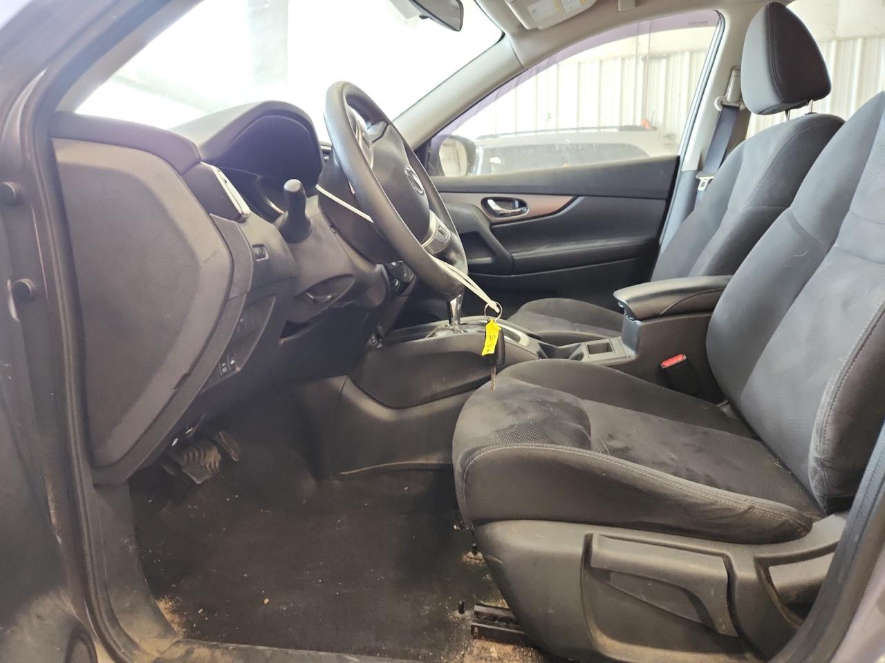 2015 Nissan Rogue S VIN: KNMAT2MV2FP588027 Lot: 84269775