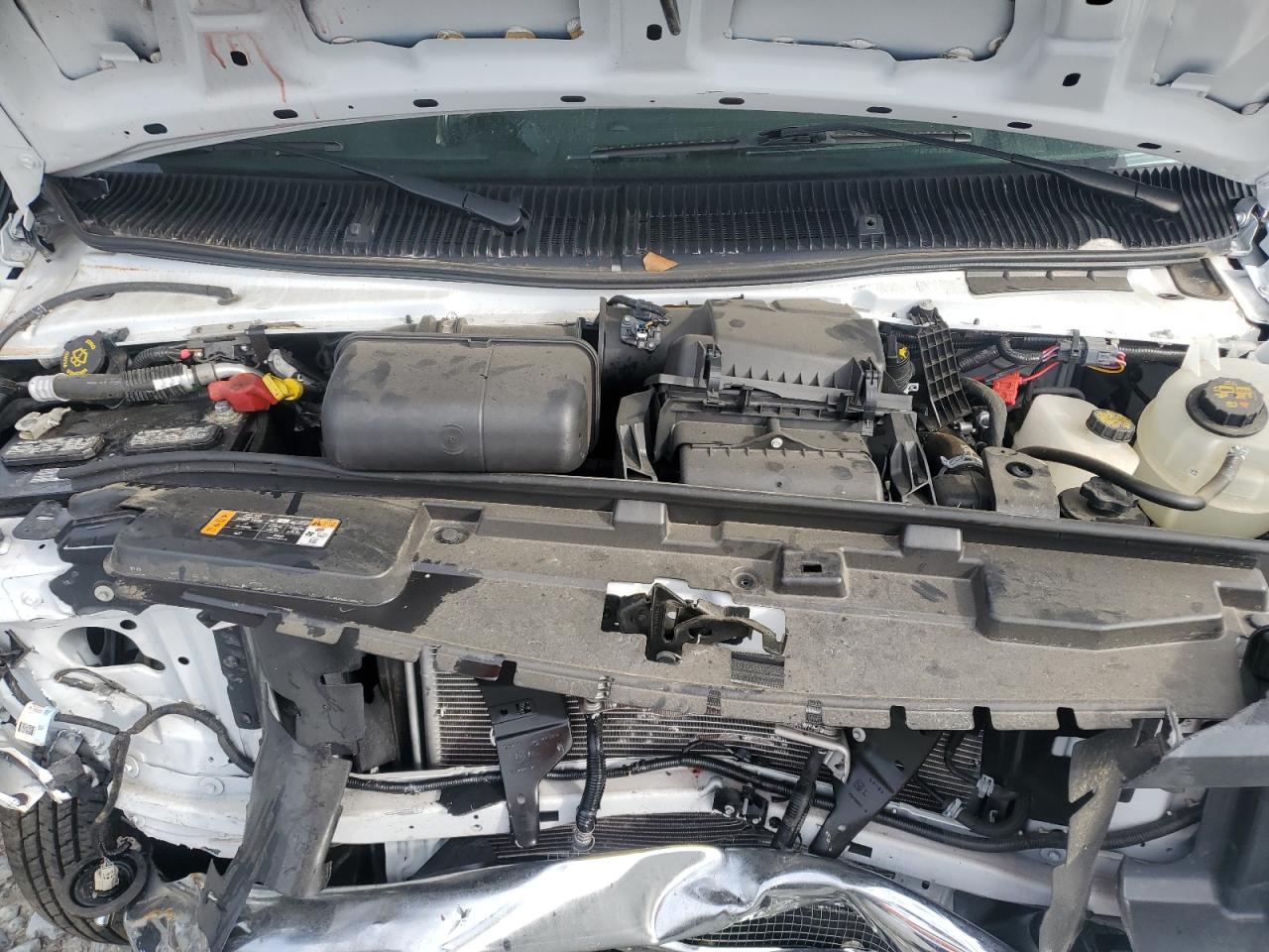 2024 Ford Econoline E450 Super Duty Cutaway Van VIN: 1FDXE4FN5RDD11872 Lot: 85349215