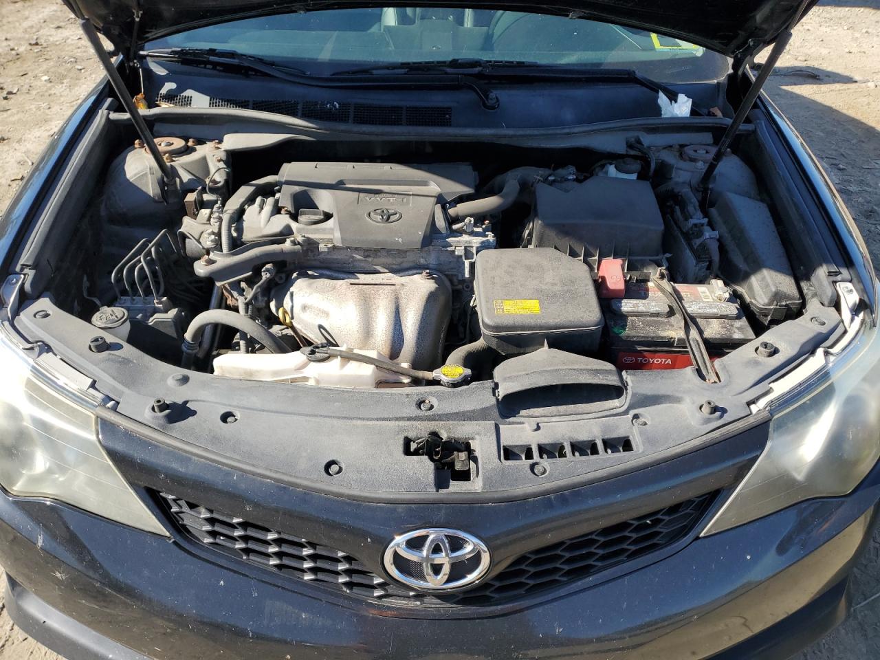 2014 Toyota Camry L VIN: 4T1BF1FK4EU811852 Lot: 86861695