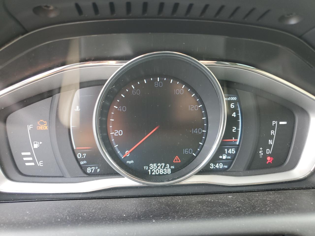 2016 Volvo Xc60 T5 Premier VIN: YV440MDK8G2857828 Lot: 85480525