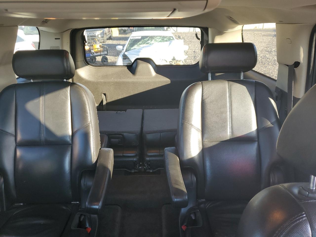 2007 Chevrolet Tahoe K1500 VIN: 1GNFK13057J266146 Lot: 89446725