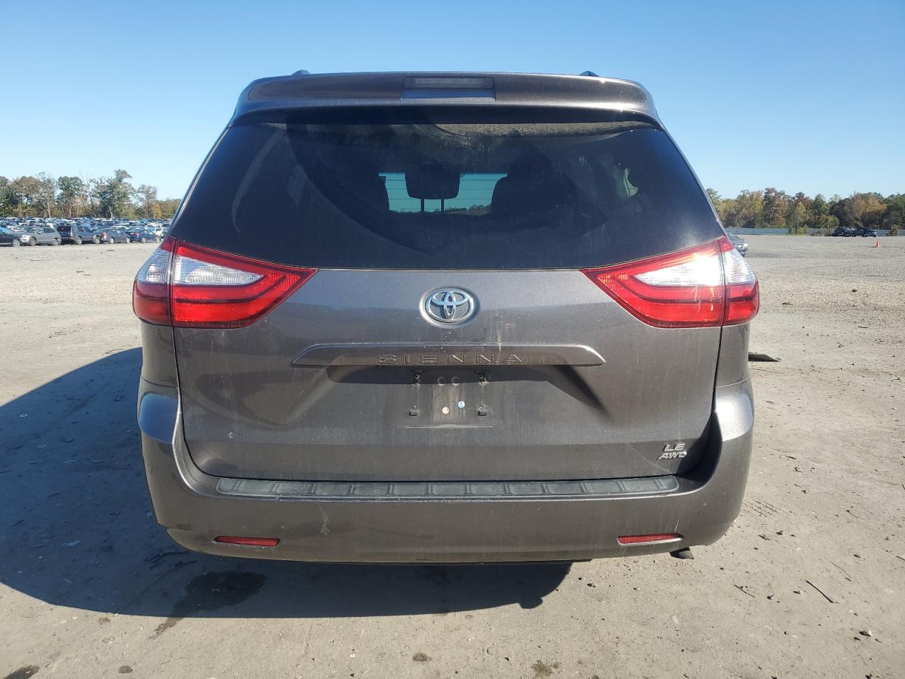 2017 Toyota Sienna Le VIN: 5TDJZ3DC4HS149231 Lot: 87120195