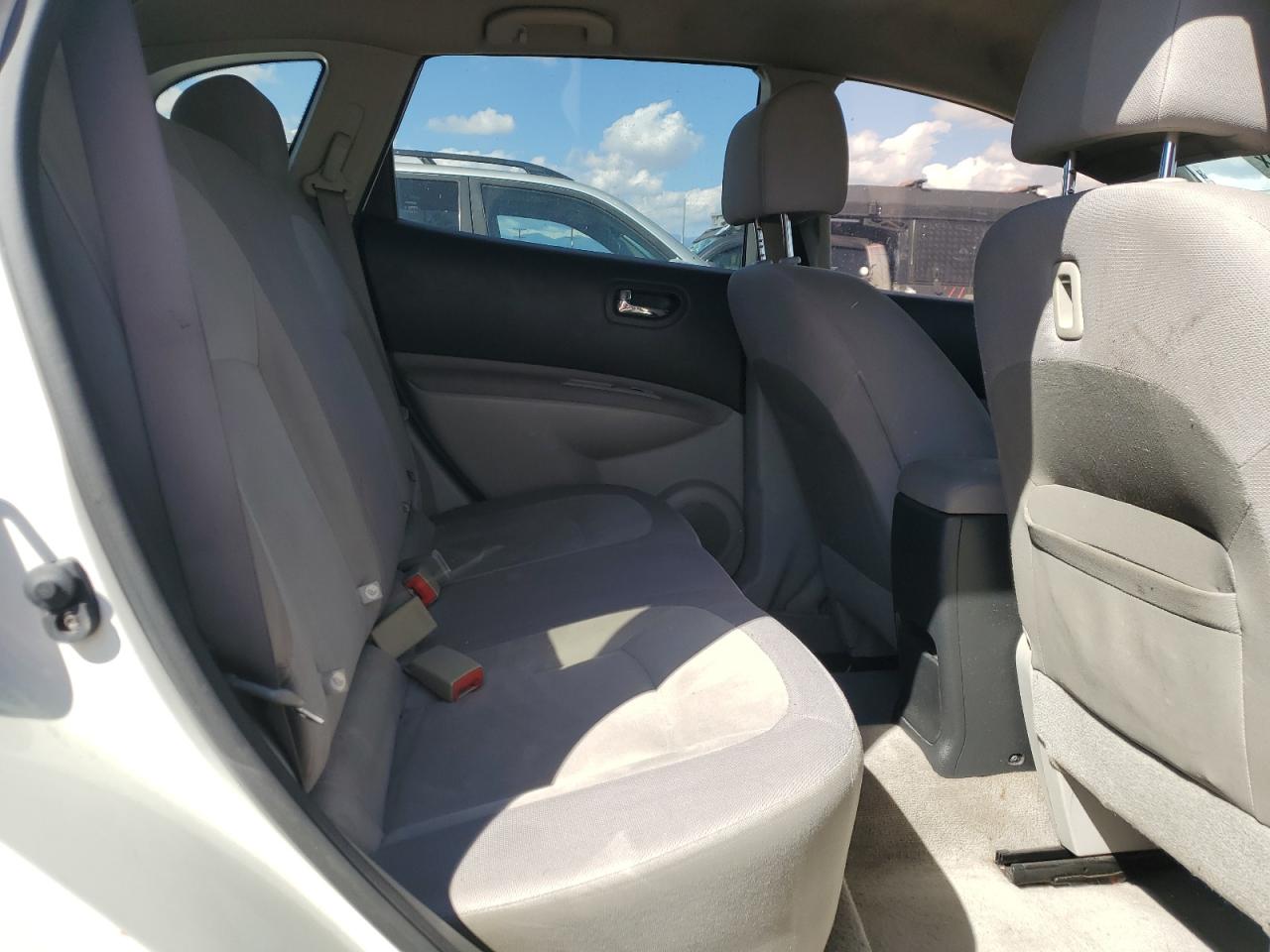 2010 Nissan Rogue S VIN: JN8AS5MT9AW009010 Lot: 81716205