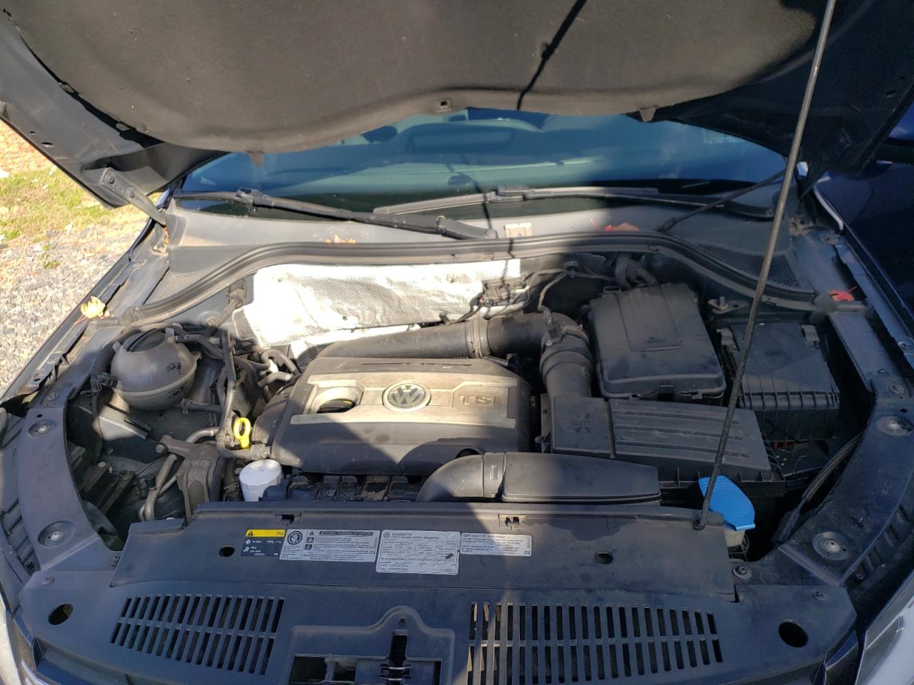 2014 Volkswagen Tiguan S VIN: WVGAV3AX0EW571393 Lot: 89877165