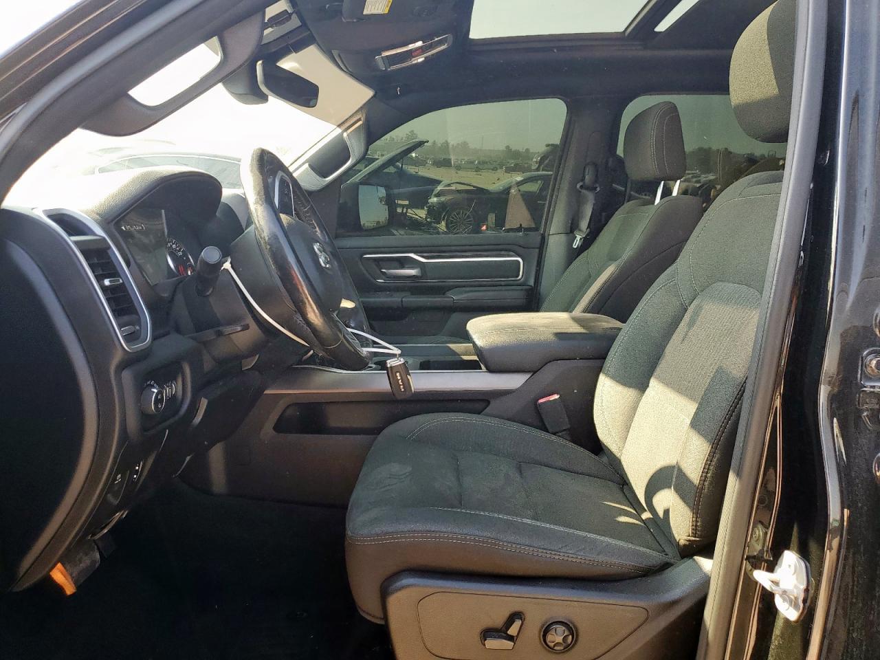 2019 Ram 1500 Big Horn/Lone Star VIN: 1C6RREFT8KN875142 Lot: 84650515