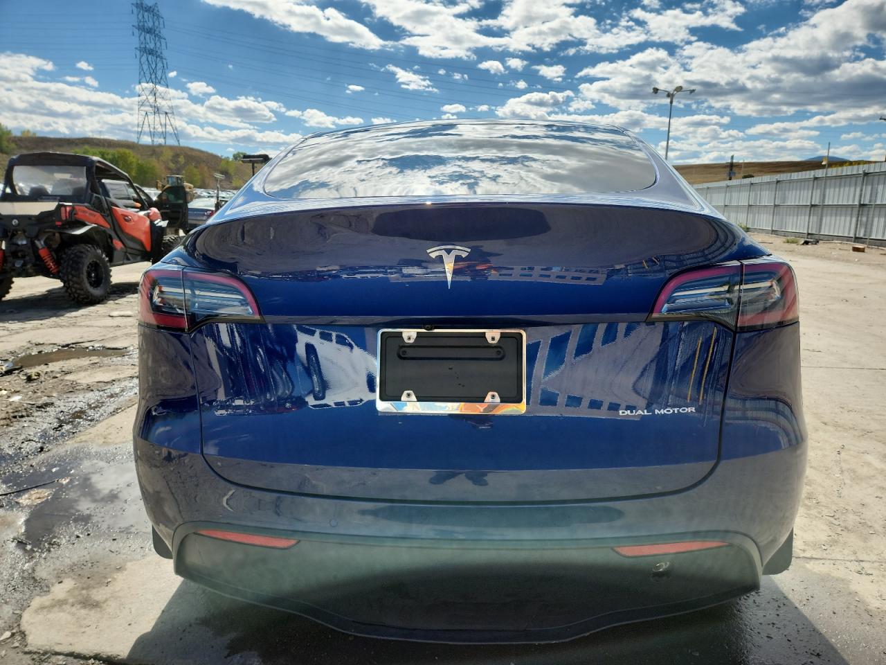 2022 Tesla Model Y VIN: 7SAYGDEE2NF371277 Lot: 84753785