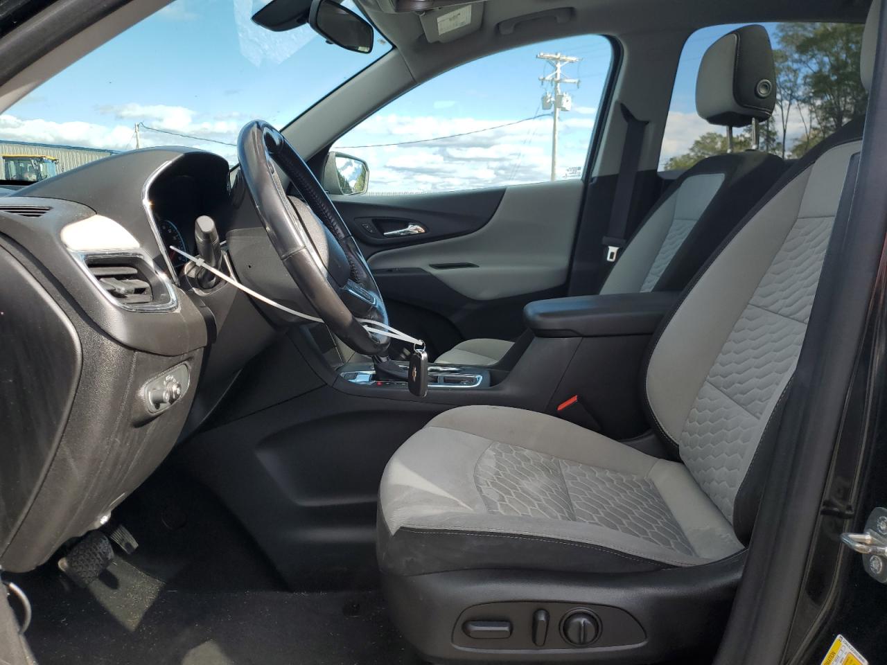 2019 Chevrolet Equinox Lt VIN: 2GNAXLEX2K6186942 Lot: 90835775