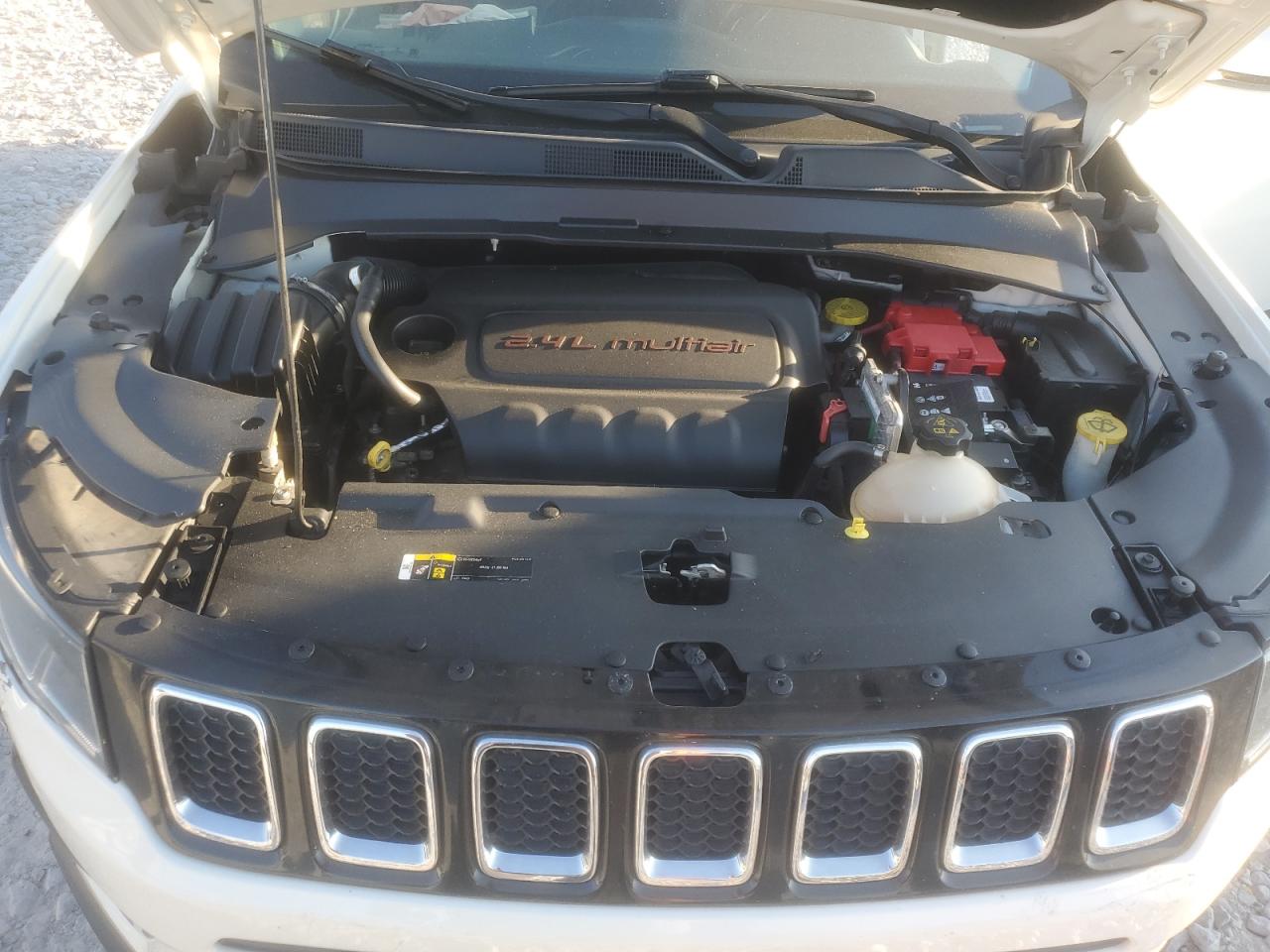 2019 Jeep Compass Limited VIN: 3C4NJCCB0KT802121 Lot: 94752375