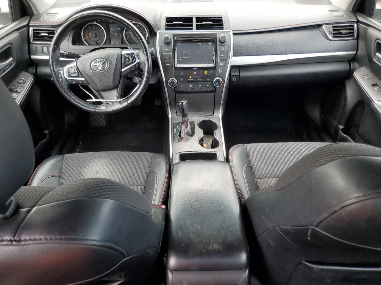 2017 Toyota Camry Le VIN: 4T1BF1FK4HU770093 Lot: 71427335