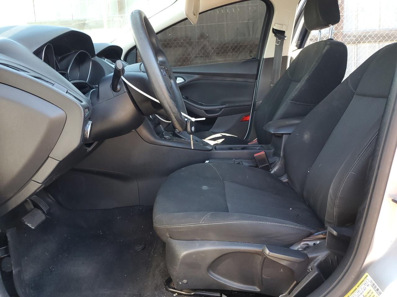 2017 Ford Focus Se VIN: 1FADP3F25HL300303 Lot: 82545015