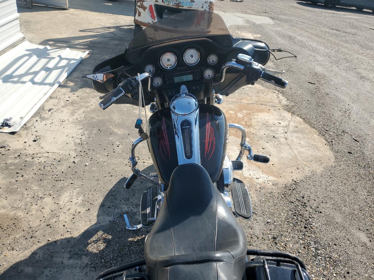 2012 Harley-Davidson Flhx Street Glide VIN: 1HD1KBM1XCB677559 Lot: 81975465