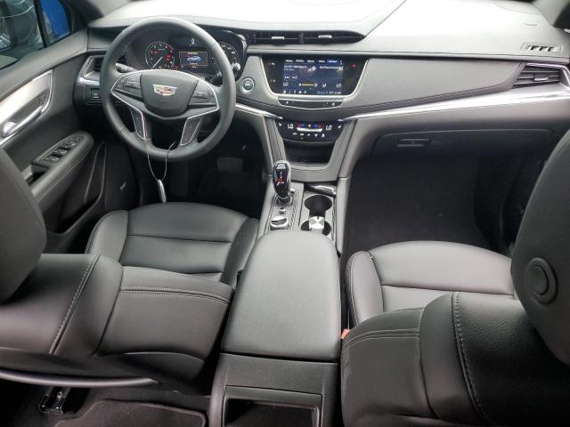  CADILLAC XT5 2024 Серебристый