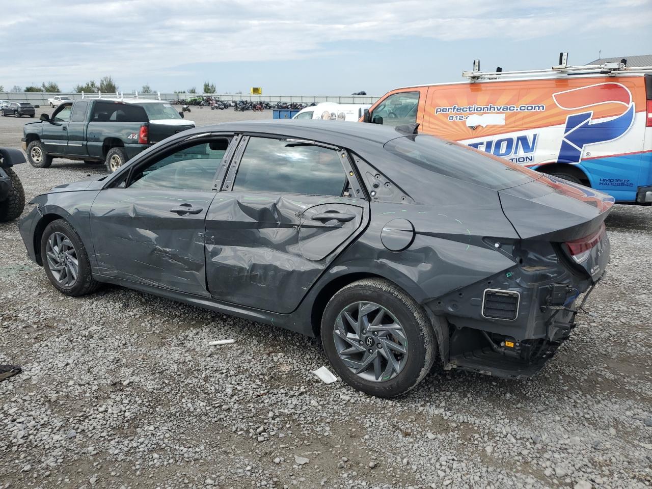 Elantra Elantra