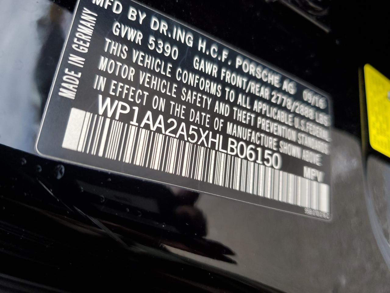 2017 Porsche Macan VIN: WP1AA2A5XHLB06150 Lot: 82745105