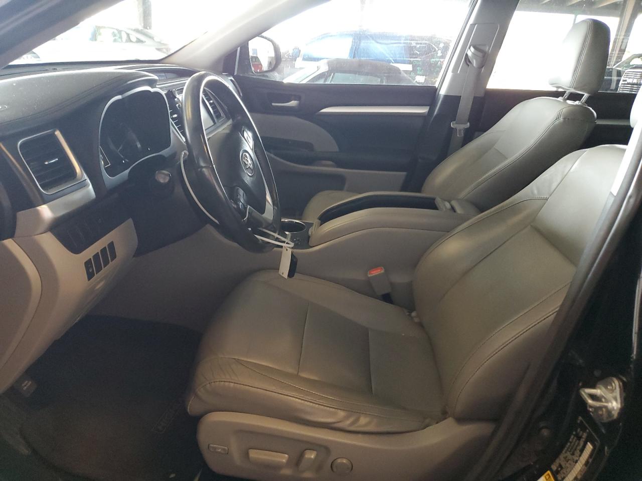 2016 Toyota Highlander Xle VIN: 5TDJKRFH7GS288218 Lot: 84956245