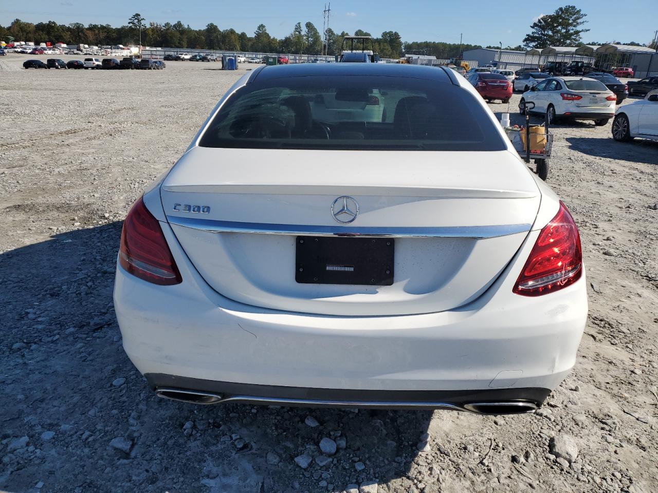 2015 Mercedes-Benz C 300 VIN: 55SWF4JB6FU069171 Lot: 90656115