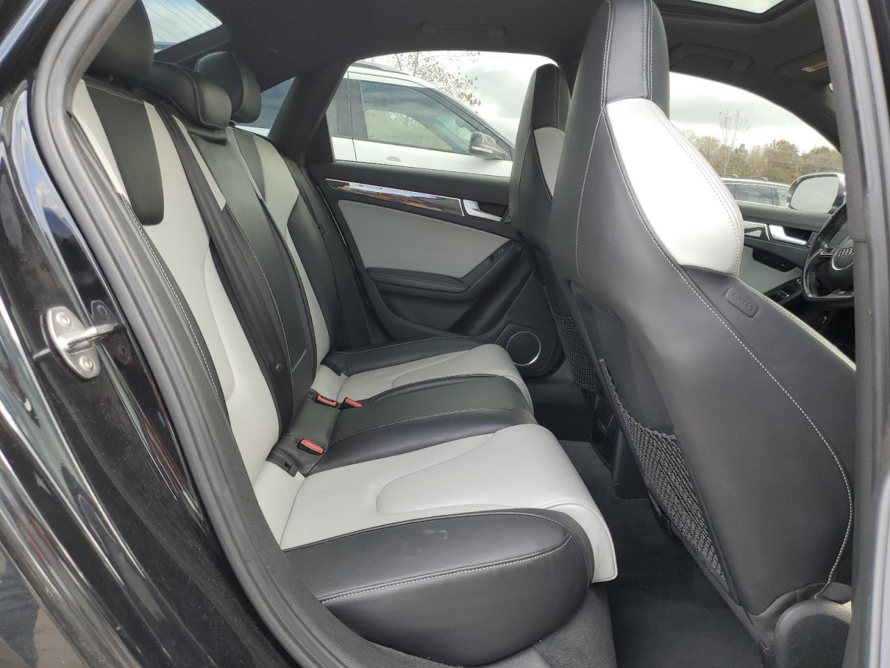 2014 Audi S4 Premium Plus VIN: WAUBGAFL0EA117734 Lot: 89828595