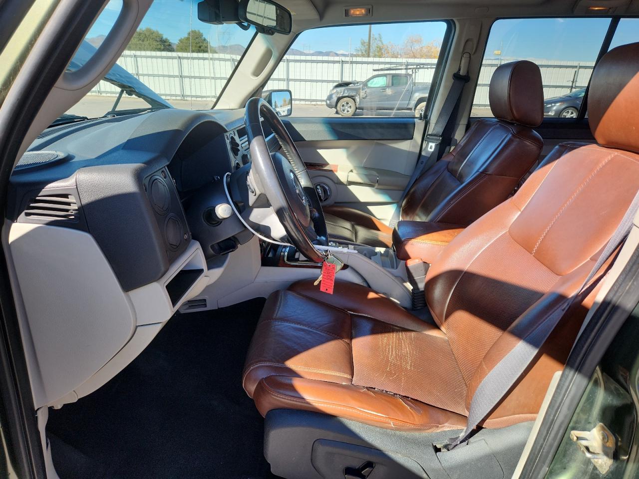 2007 Jeep Commander Limited VIN: 1J8HG58P77C550598 Lot: 85394115