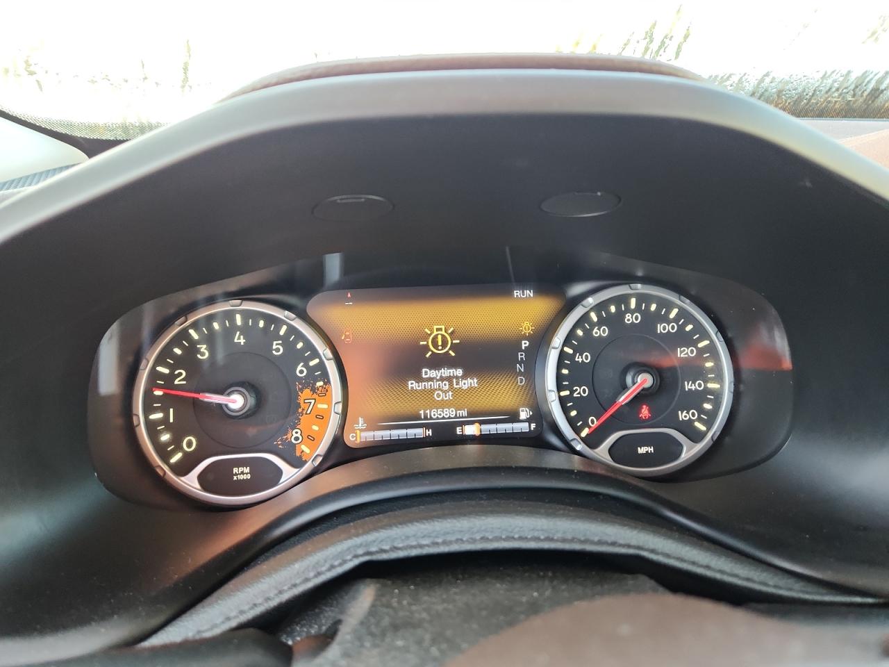 2015 Jeep Renegade Limited VIN: ZACCJBDT0FPB61862 Lot: 82107815