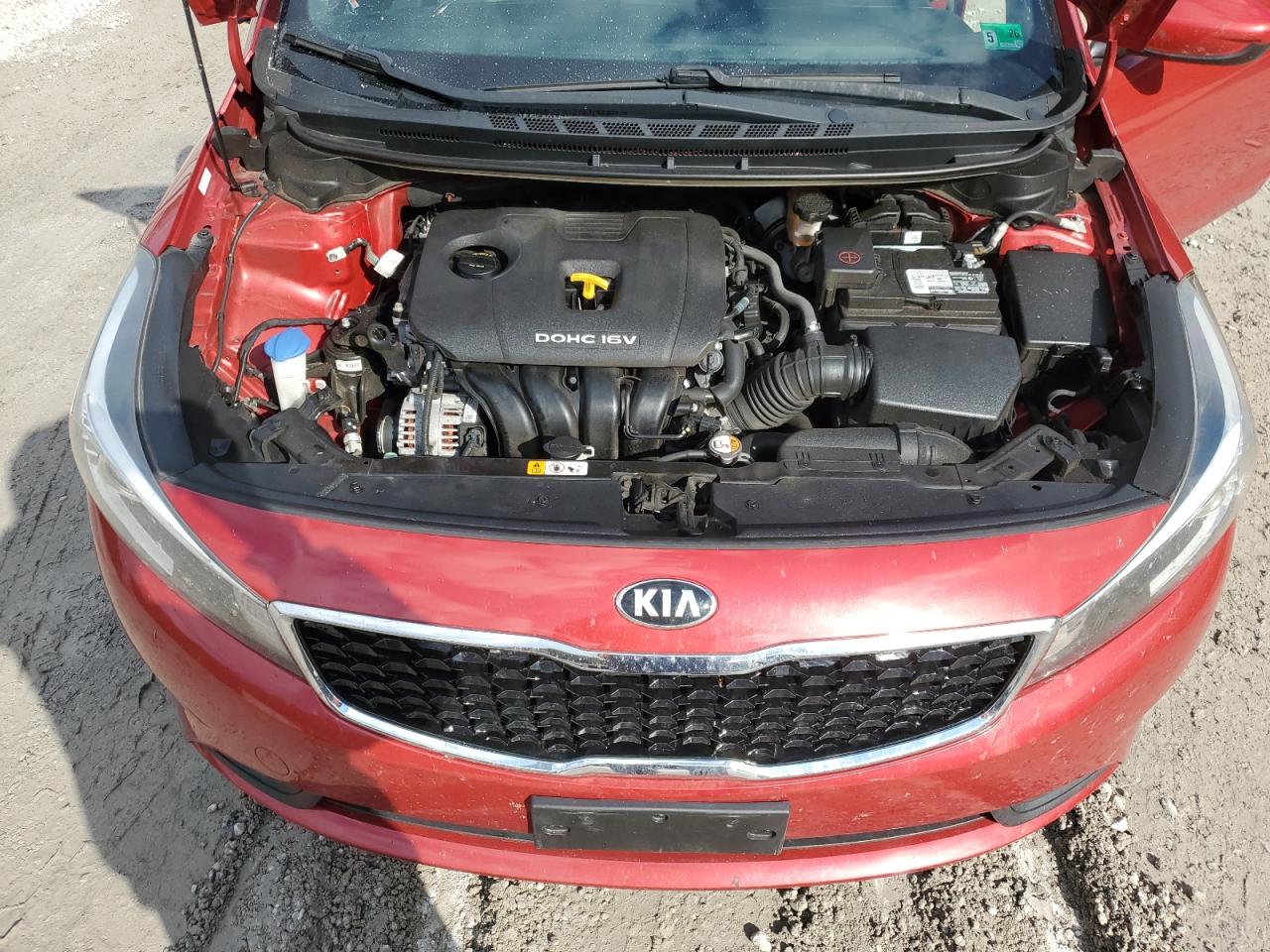 2018 Kia Forte Lx VIN: 3KPFL4A70JE275400 Lot: 90325925