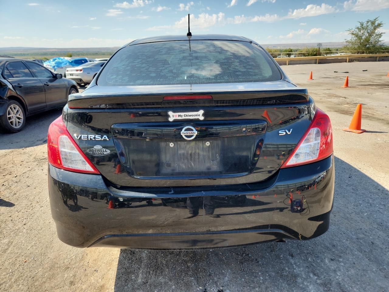 2018 Nissan Versa S VIN: 3N1CN7AP6JL881958 Lot: 82246925