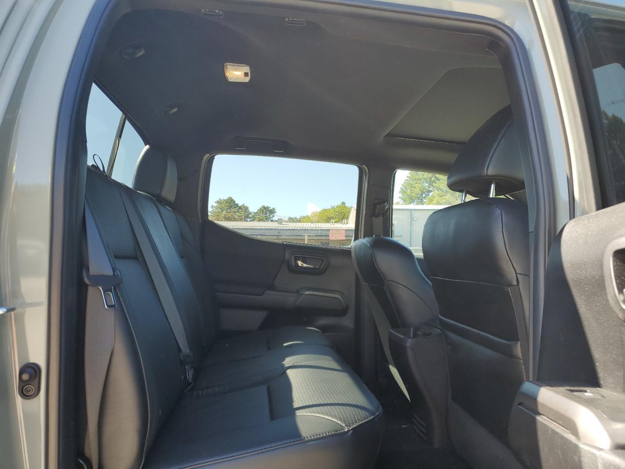 2022 Toyota Tacoma Double Cab VIN: 3TMCZ5AN2NM474045 Lot: 84405535