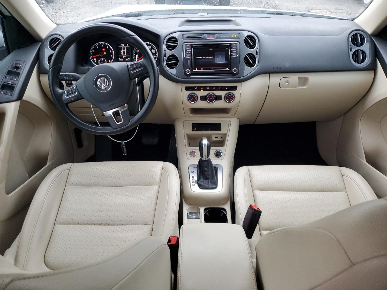 2017 Volkswagen Tiguan S VIN: WVGBV7AX4HK030452 Lot: 85372145