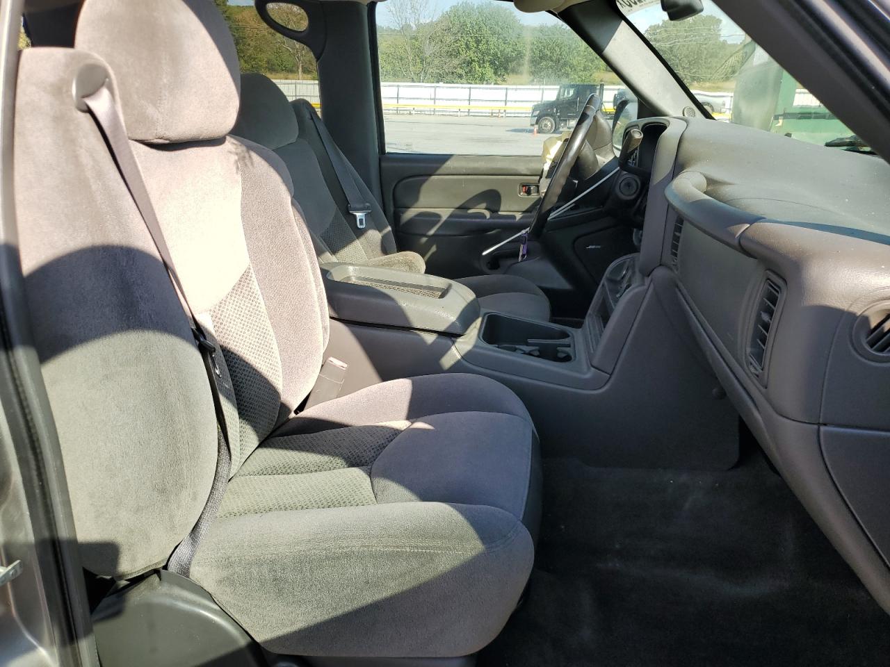 2006 Chevrolet Silverado K1500 VIN: 2GCEK13T761158618 Lot: 84884295