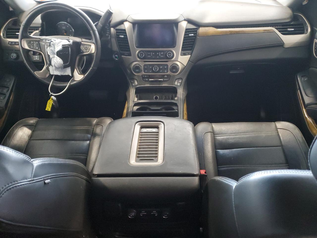 2017 GMC Yukon Xl Denali VIN: 1GKS2HKJ8HR171114 Lot: 82371045