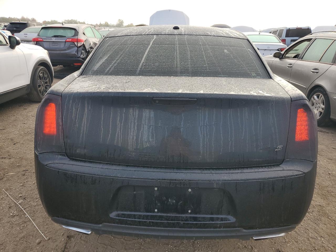 2017 Chrysler 300 S VIN: 2C3CCAGG3HH565691 Lot: 90710385