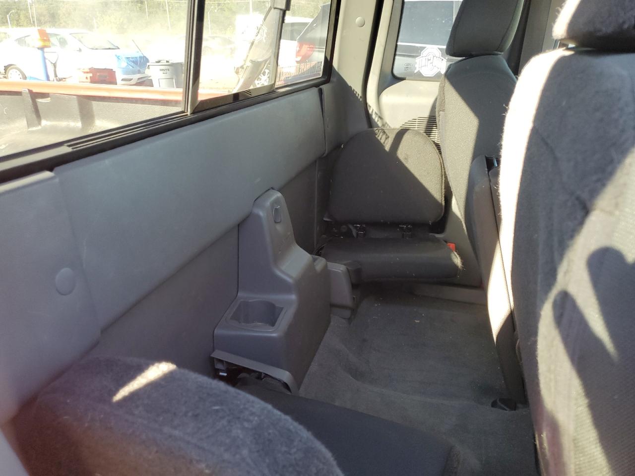 2011 Ford Ranger Super Cab VIN: 1FTLR4EE9BPA96185 Lot: 85767915