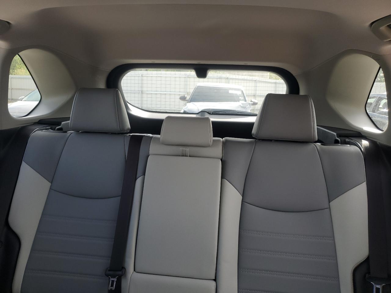 2019 Toyota Rav4 Limited VIN: JTMDWRFV3KD013179 Lot: 82256885