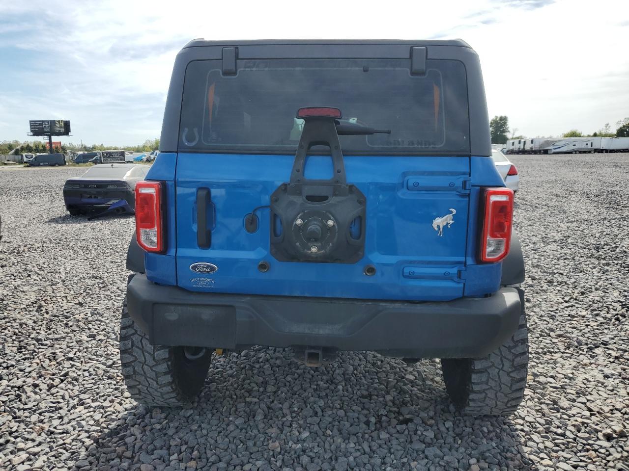 2021 Ford Bronco Base VIN: 1FMDE5CP3MLB05902 Lot: 84291125