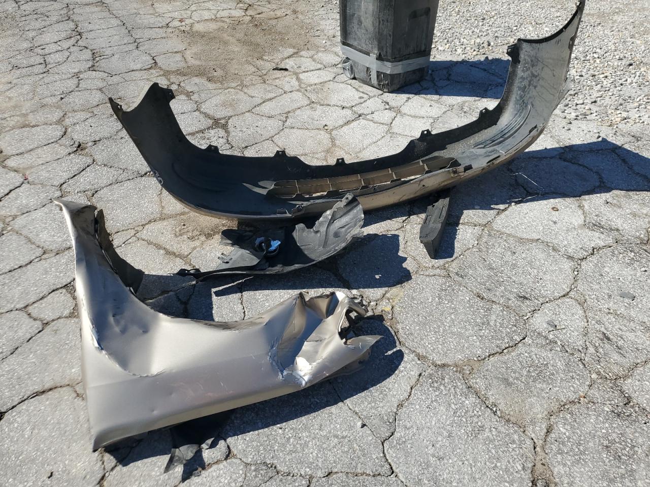 2002 Toyota Camry Le VIN: 4T1BE30K42U110781 Lot: 85648795