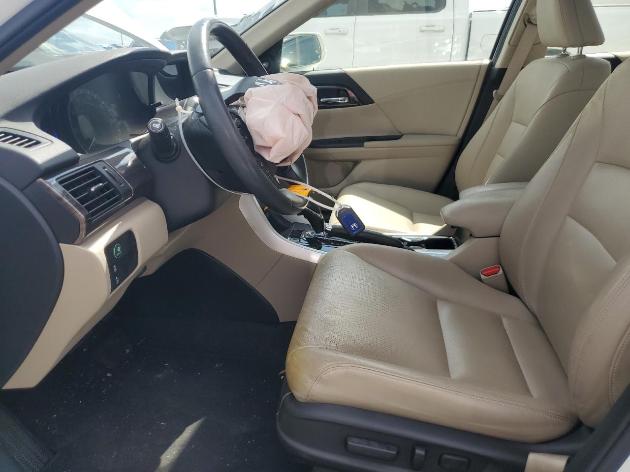 2017 Honda Accord Hybrid Exl VIN: JHMCR6F55HC000254 Lot: 84549035