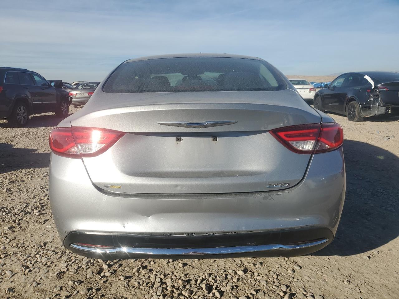 2015 Chrysler 200 Limited VIN: 1C3CCCAB2FN580714 Lot: 90383155