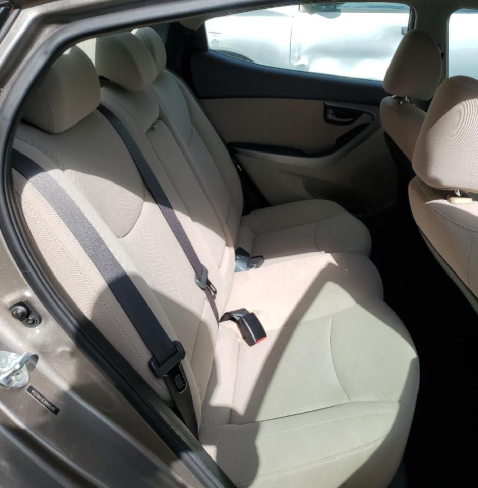 2014 Hyundai Elantra Se VIN: 5NPDH4AE5EH483104 Lot: 82334115