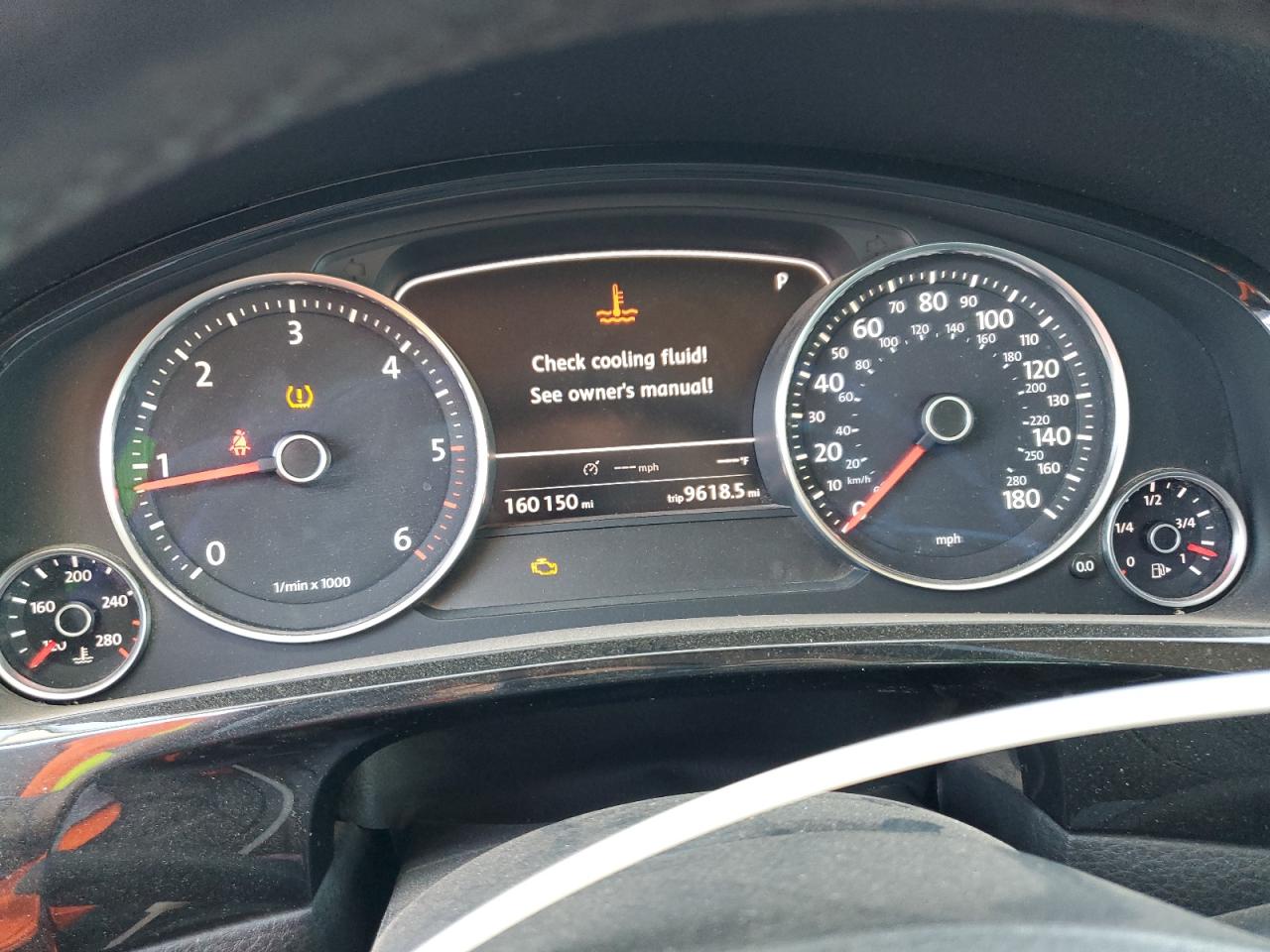 2011 Volkswagen Touareg V6 Tdi VIN: WVGFK9BP8BD006655 Lot: 90074725