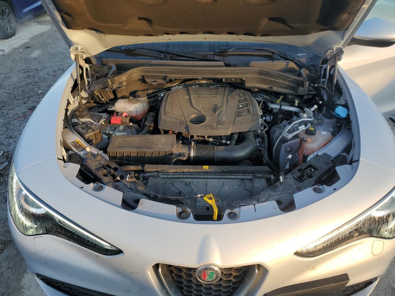 2022 Alfa Romeo Stelvio Ti VIN: ZASPAKBN7N7D26206 Lot: 83955435