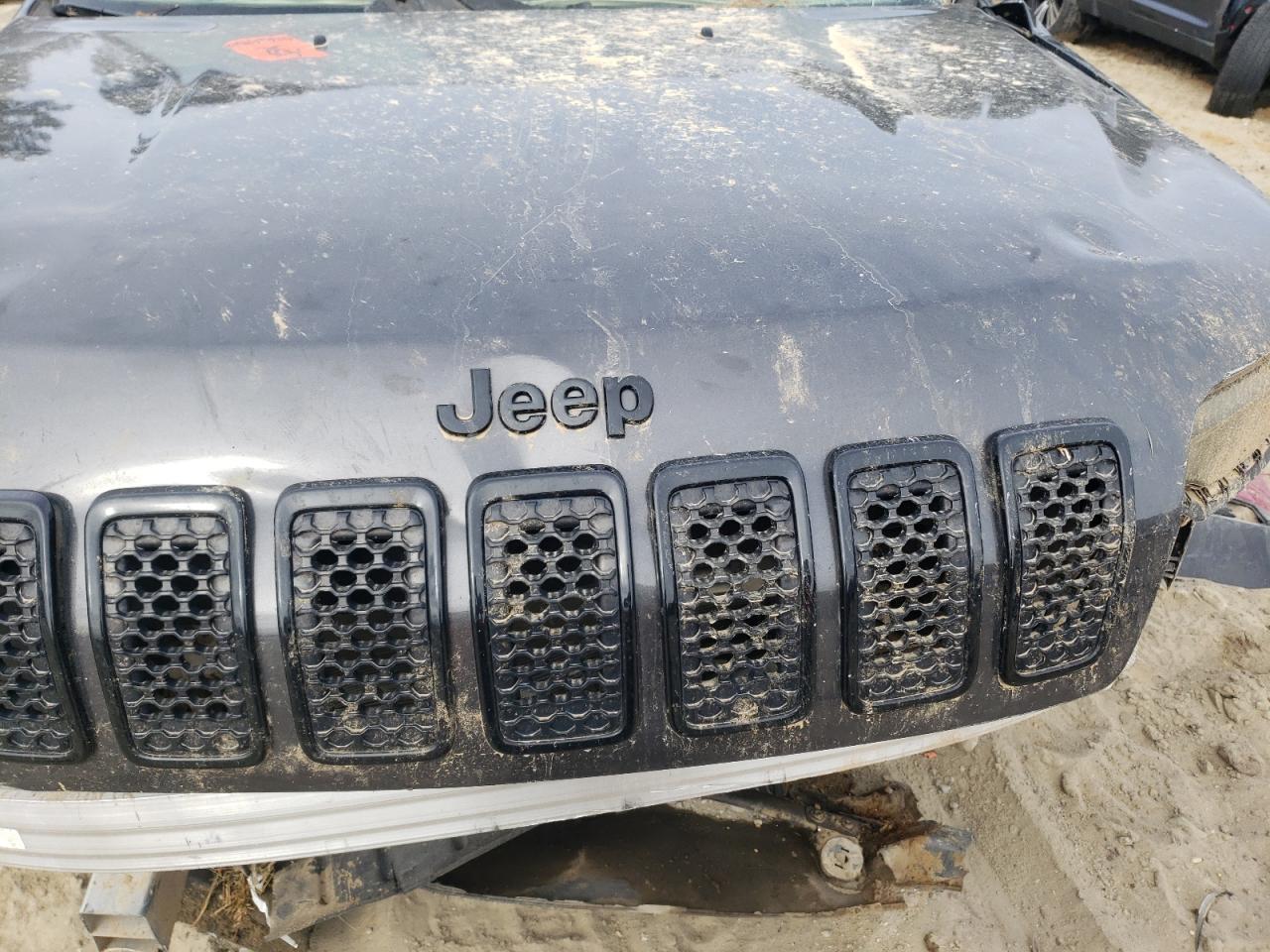 2019 Jeep Cherokee Latitude Plus VIN: 1C4PJMLBXKD390312 Lot: 90324535