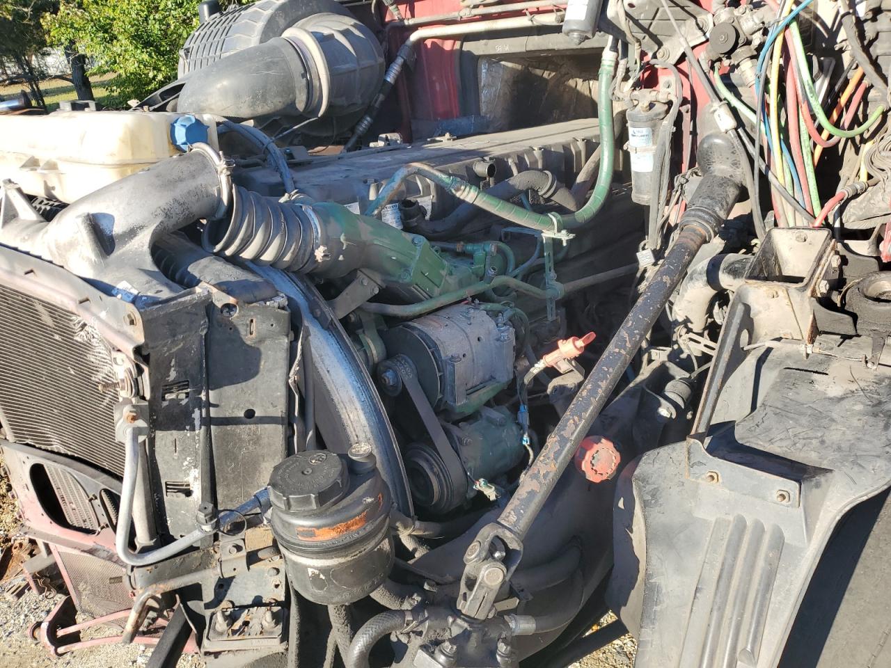 2007 Volvo Vnm - Semi Truck VIN: 4V4MC9GF67N395892 Lot: 85591255