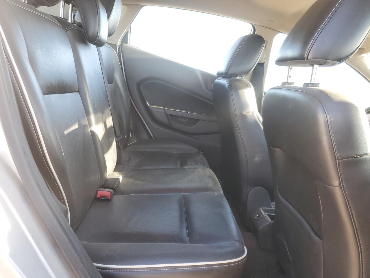 2011 Ford Fiesta Ses VIN: 3FADP4FJ5BM103988 Lot: 85751445