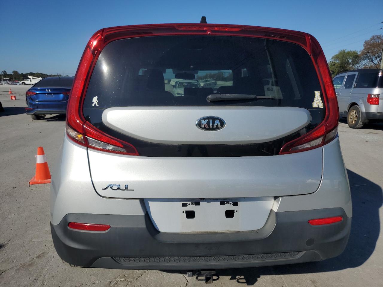 2020 Kia Soul Lx VIN: KNDJ23AU8L7717629 Lot: 86487055
