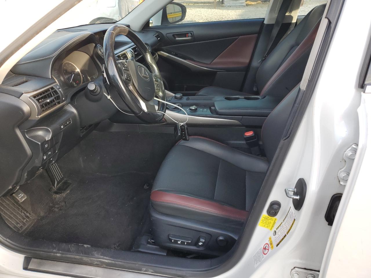 2017 Lexus Is 200T VIN: JTHBA1D21H5048904 Lot: 82627665