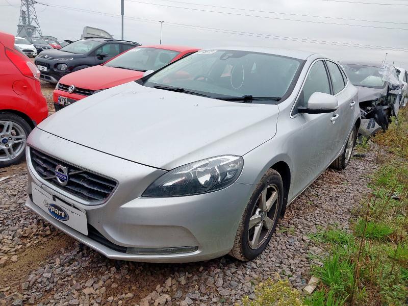 2015 VOLVO V40 SE NAV D3  for sale at Copart BRISTOL
