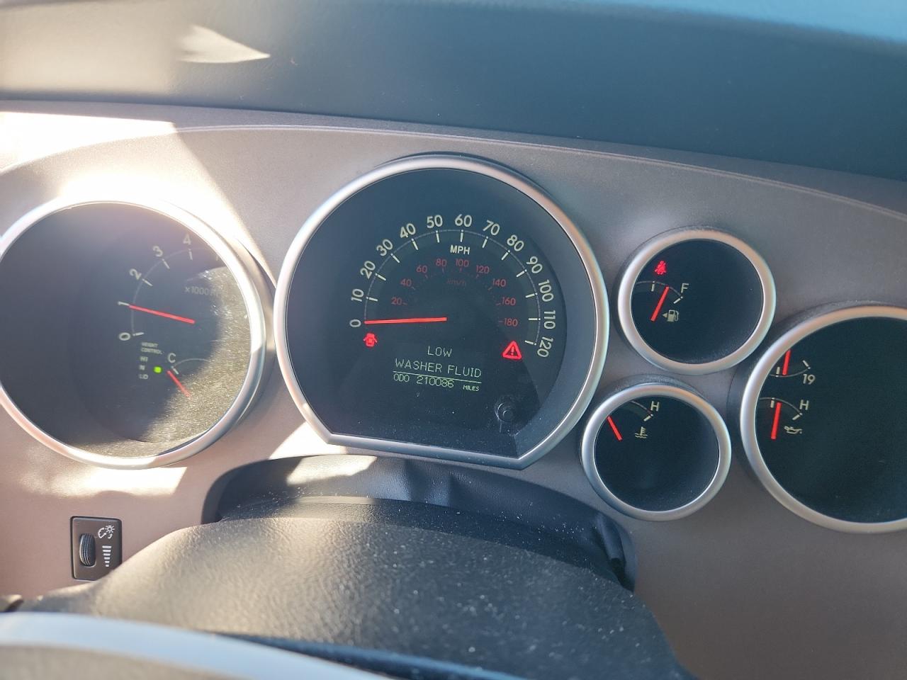 2012 Toyota Sequoia Platinum VIN: 5TDDW5G19CS063322 Lot: 86864235